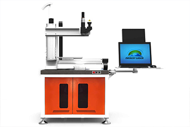 激光焊接設(shè)備憑著焊接更快、高精度、高效率、焊接整平美觀大方等優(yōu)點(diǎn)變成工業(yè)生產(chǎn)激光焊接加工中的新型產(chǎn)業(yè)技術(shù)性。