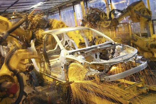 簡述一下弘遠激光焊接機在汽車工業(yè)上的應(yīng)用